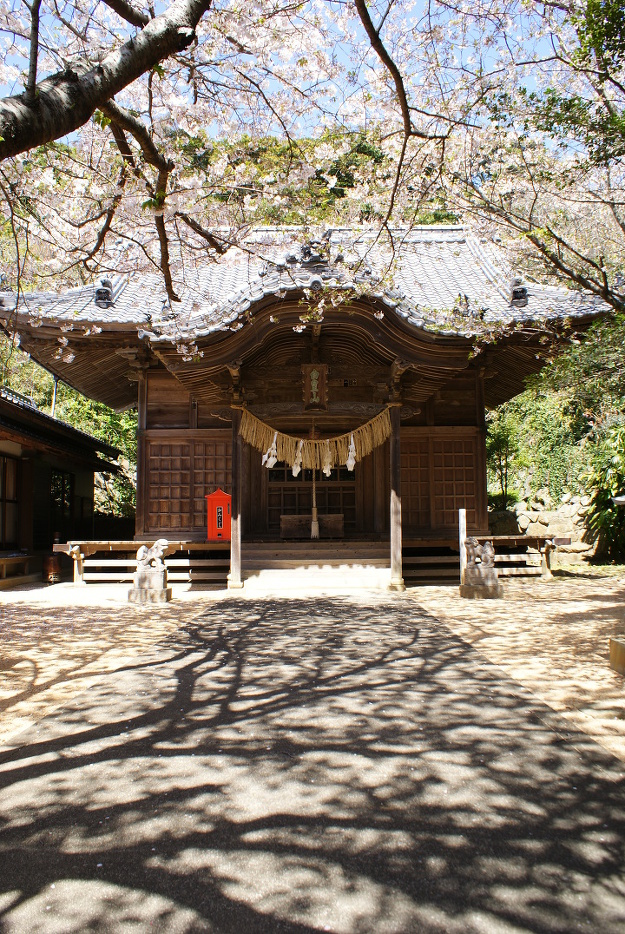 白山神社