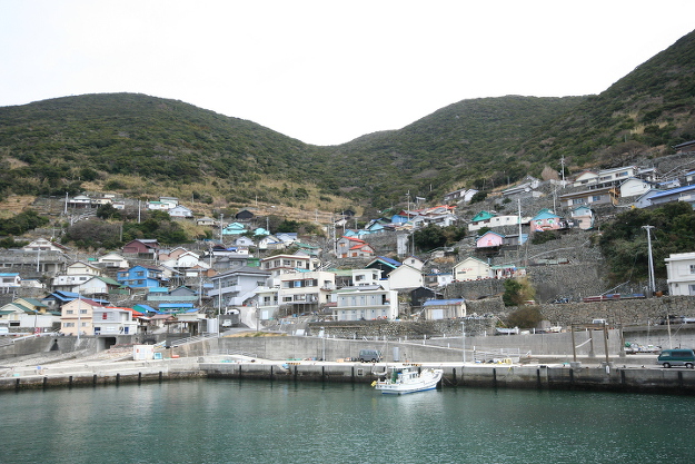 沖の島