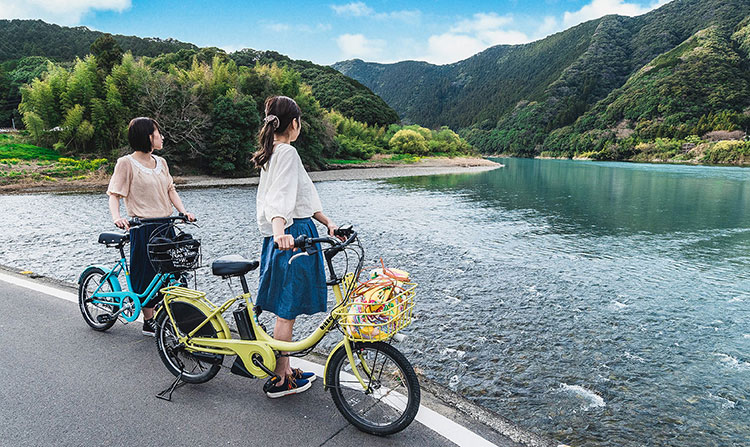 A Meandering Cycle Along The Shimanto River